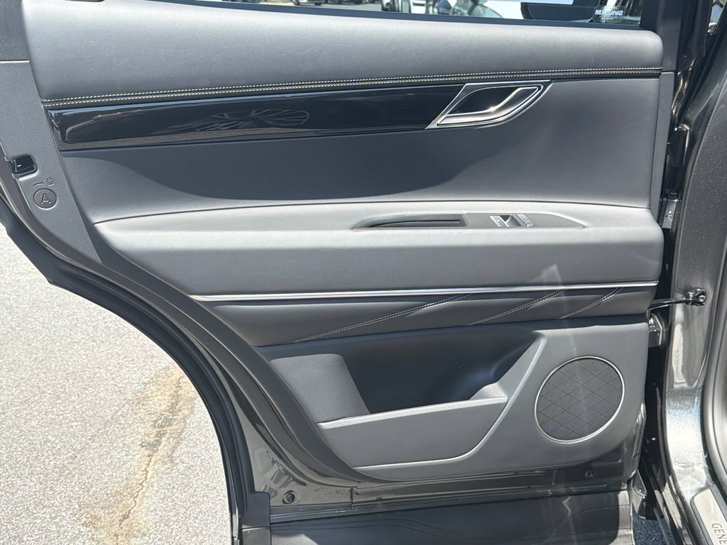 New 2027 Genesis GV80 2.5T AWD/4WD image 23