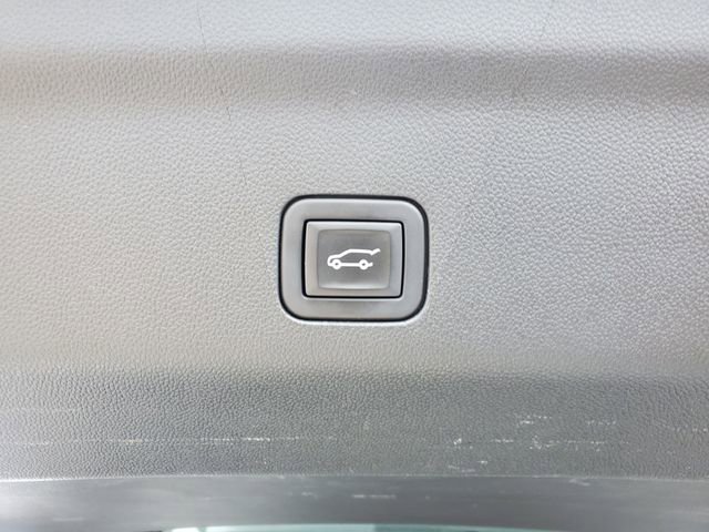 Used 2024 Chevrolet Tahoe LT w/ Luxury Package image 13