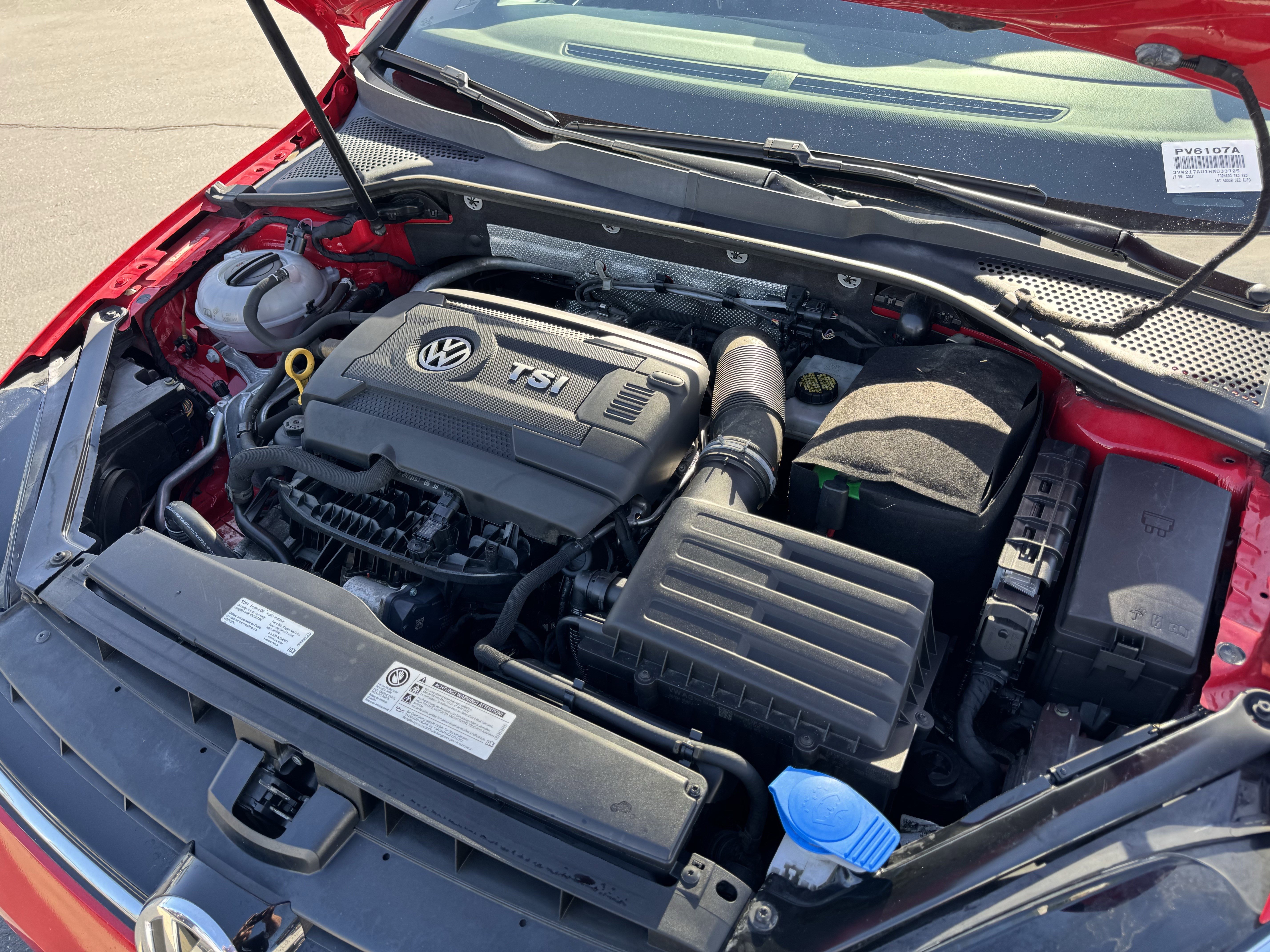 Used 2017 Volkswagen Golf SEL FWD image 41