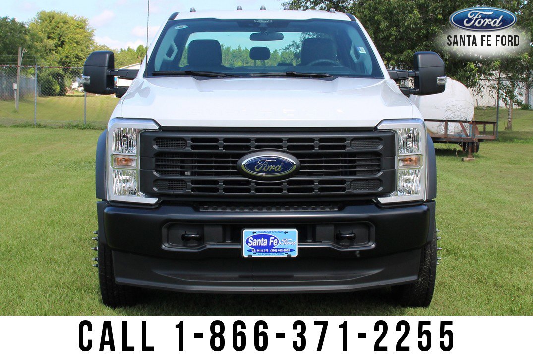 New 2025 Ford F450 XL image 3