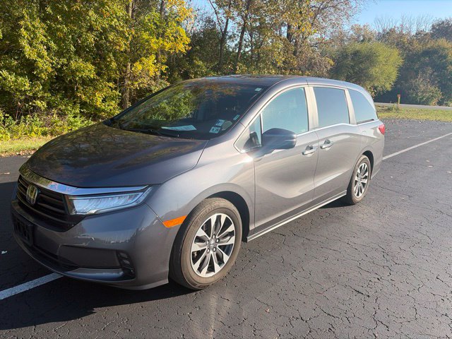 Used 2024 Honda Odyssey EX-L image 3