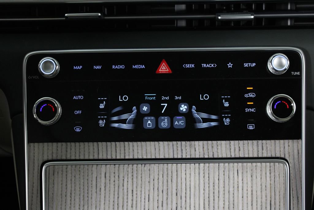 Used 2026 Genesis GV80 3.5T Prestige image 21