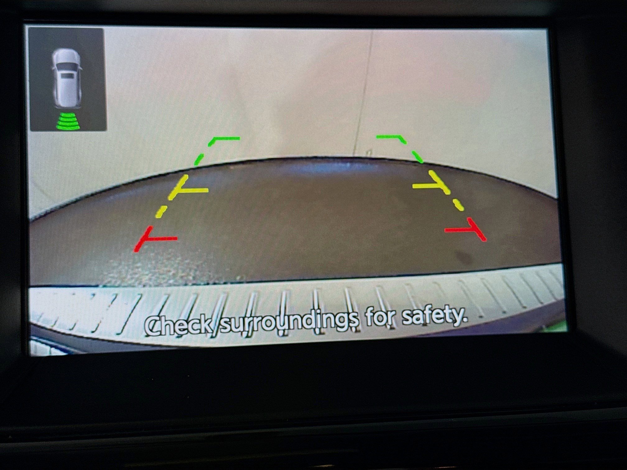 Used 2020 Nissan Pathfinder S image 19