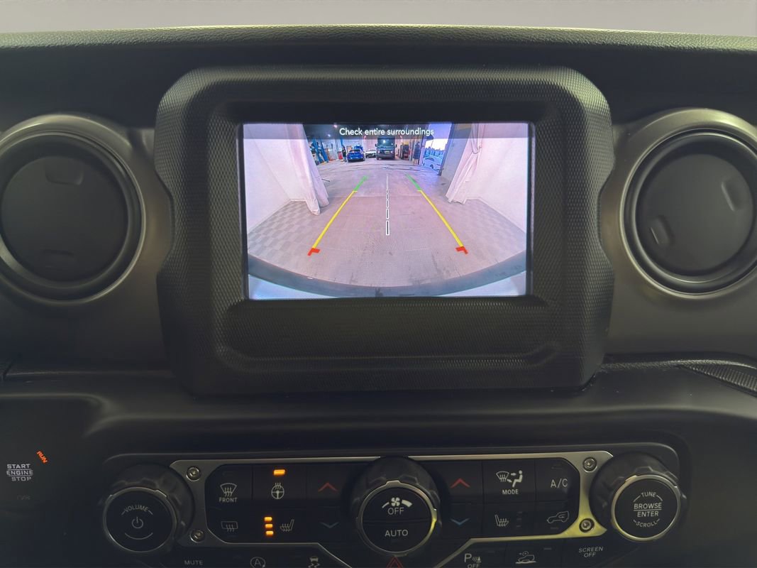 Used 2022 Jeep Wrangler Unlimited Sport image 16