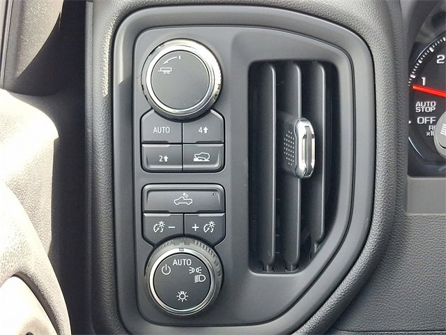 Certified 2025 Chevrolet Silverado 1500 Custom w/ Rally Edition image 21