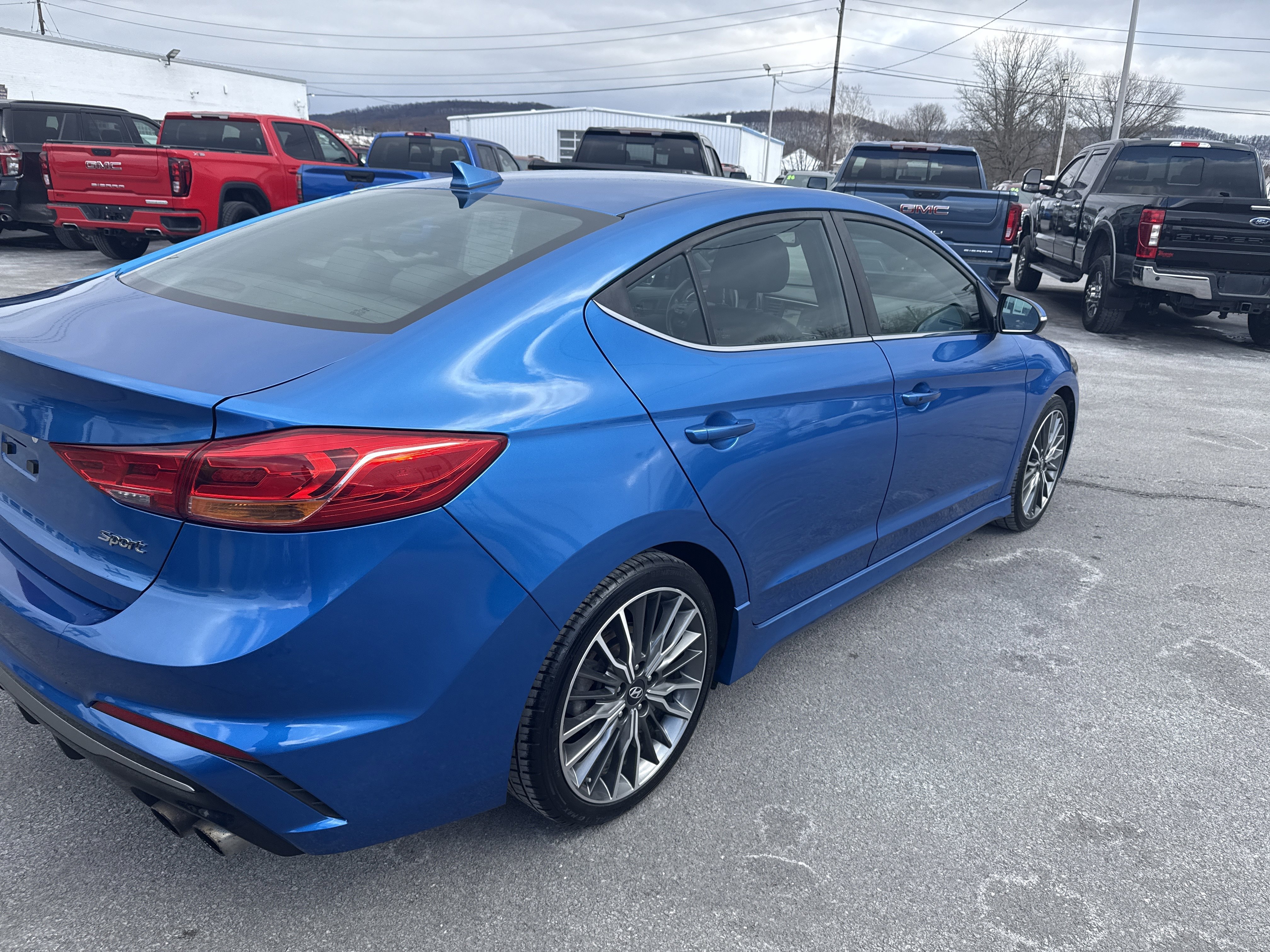 Used 2017 Hyundai Elantra Sport w/ Sport Premium Package 06 image 3