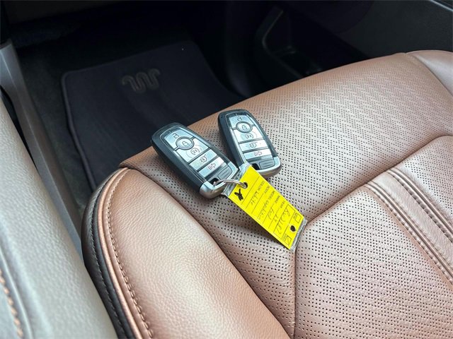 Used 2024 Ford Expedition King Ranch image 31