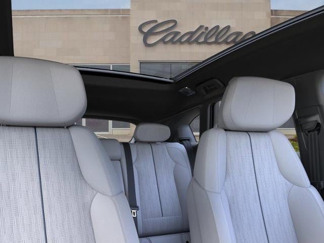 New 2026 Cadillac Optiq Luxury 2 RWD image 24