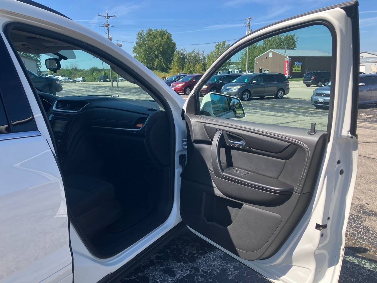 Used 2013 Chevrolet Traverse LT AWD/4WD image 14