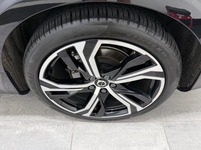 Used 2024 Volvo S60 B5 Ultimate w/ Climate Package AWD/4WD image 5