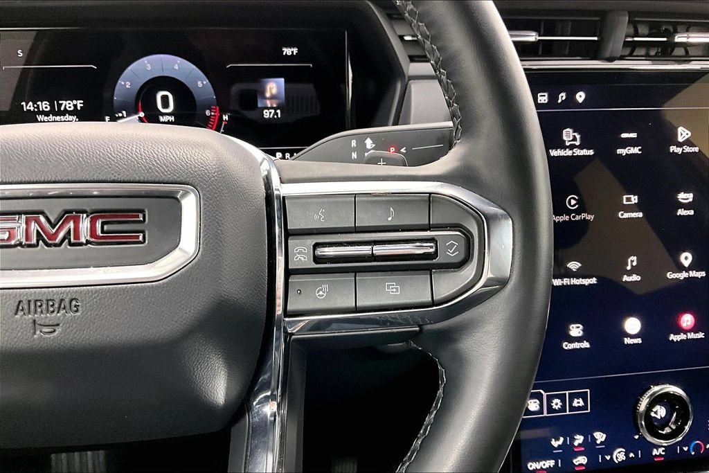 Used 2025 GMC Terrain Elevation FWD image 25