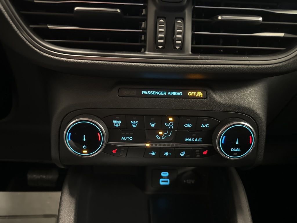 Used 2023 Ford Escape Active AWD/4WD image 14