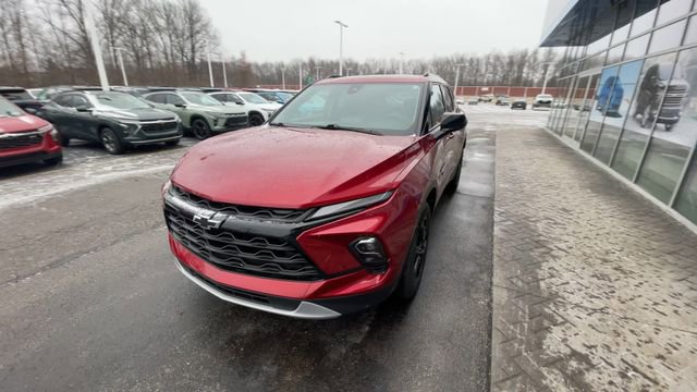 Certified 2023 Chevrolet Blazer LT w/ Convenience Package image 3