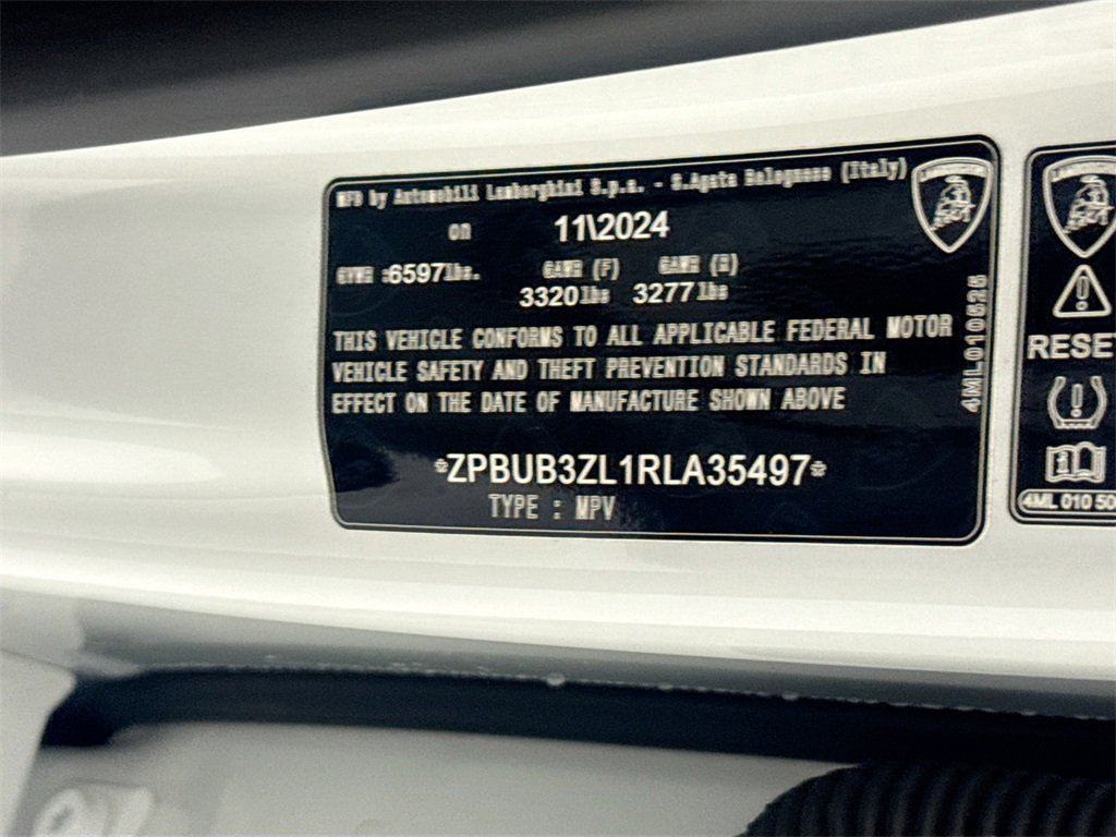 Used 2024 Lamborghini Urus S image 35