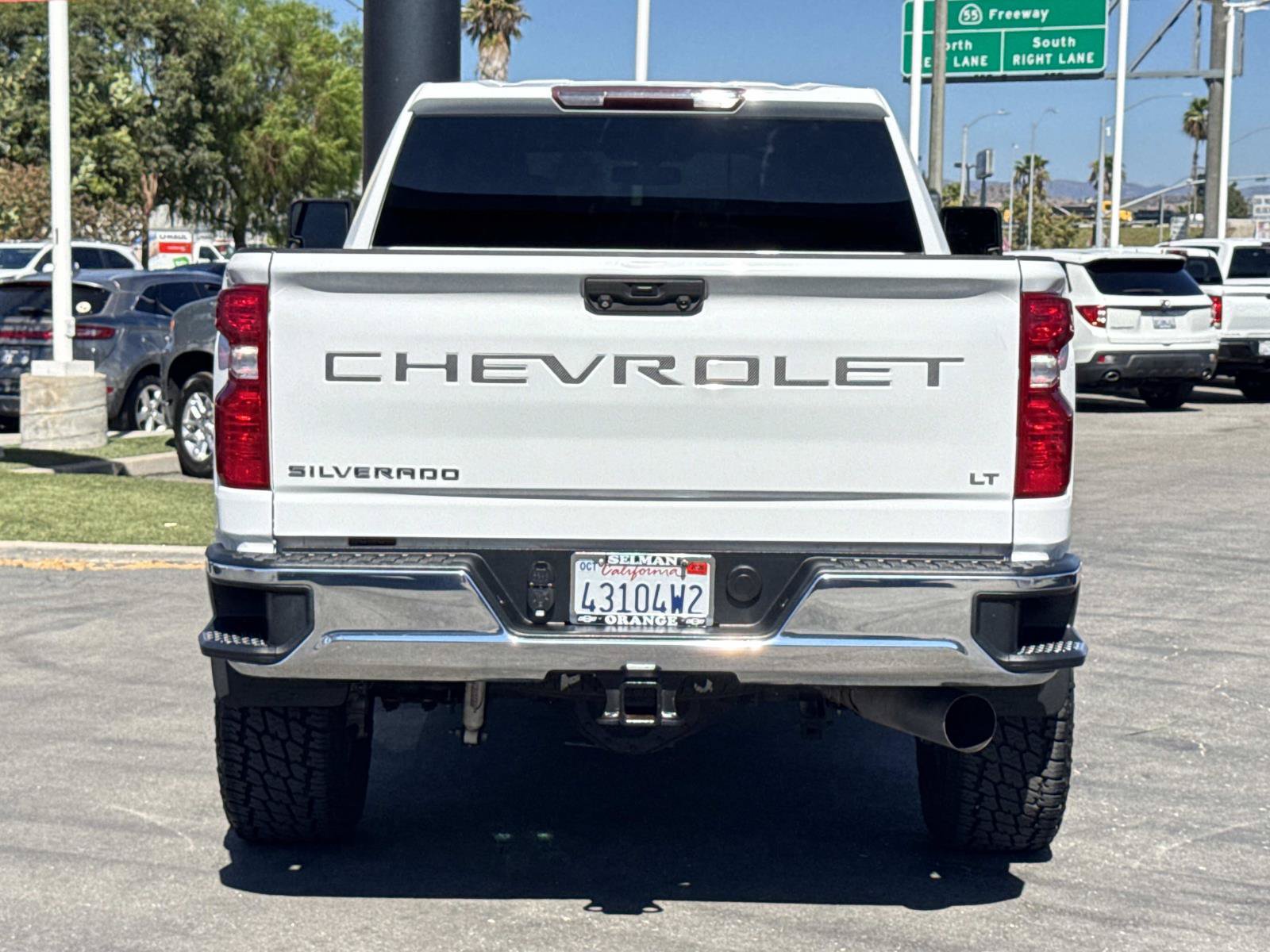 Used 2020 Chevrolet Silverado 2500 LT w/ Advanced Trailering Package AWD/4WD image 6