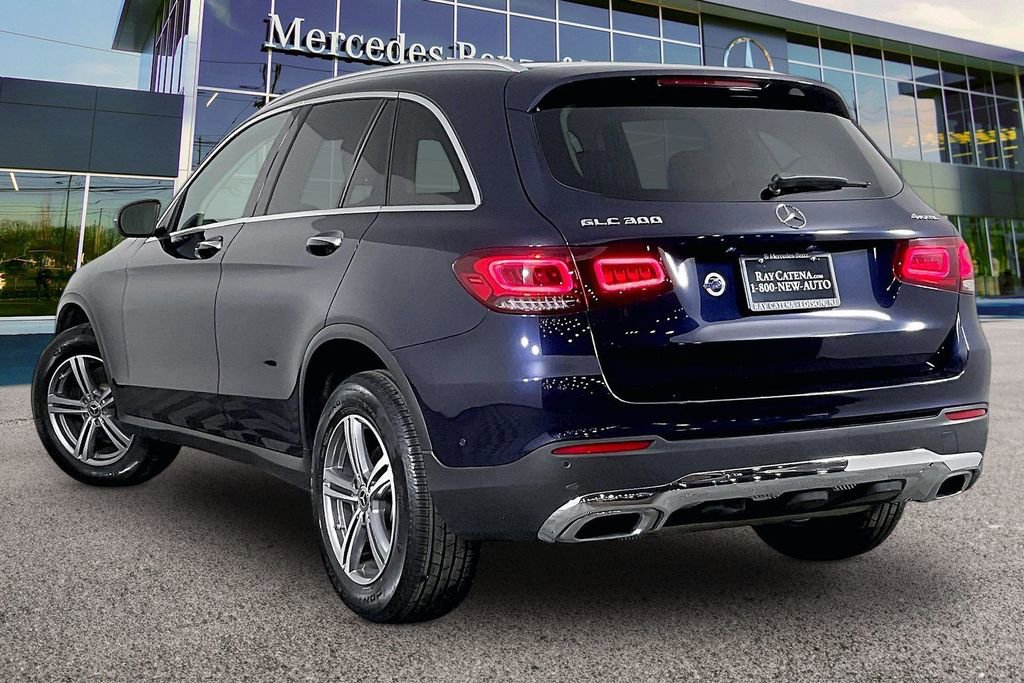 Certified 2022 Mercedes-Benz GLC 300 4MATIC image 2