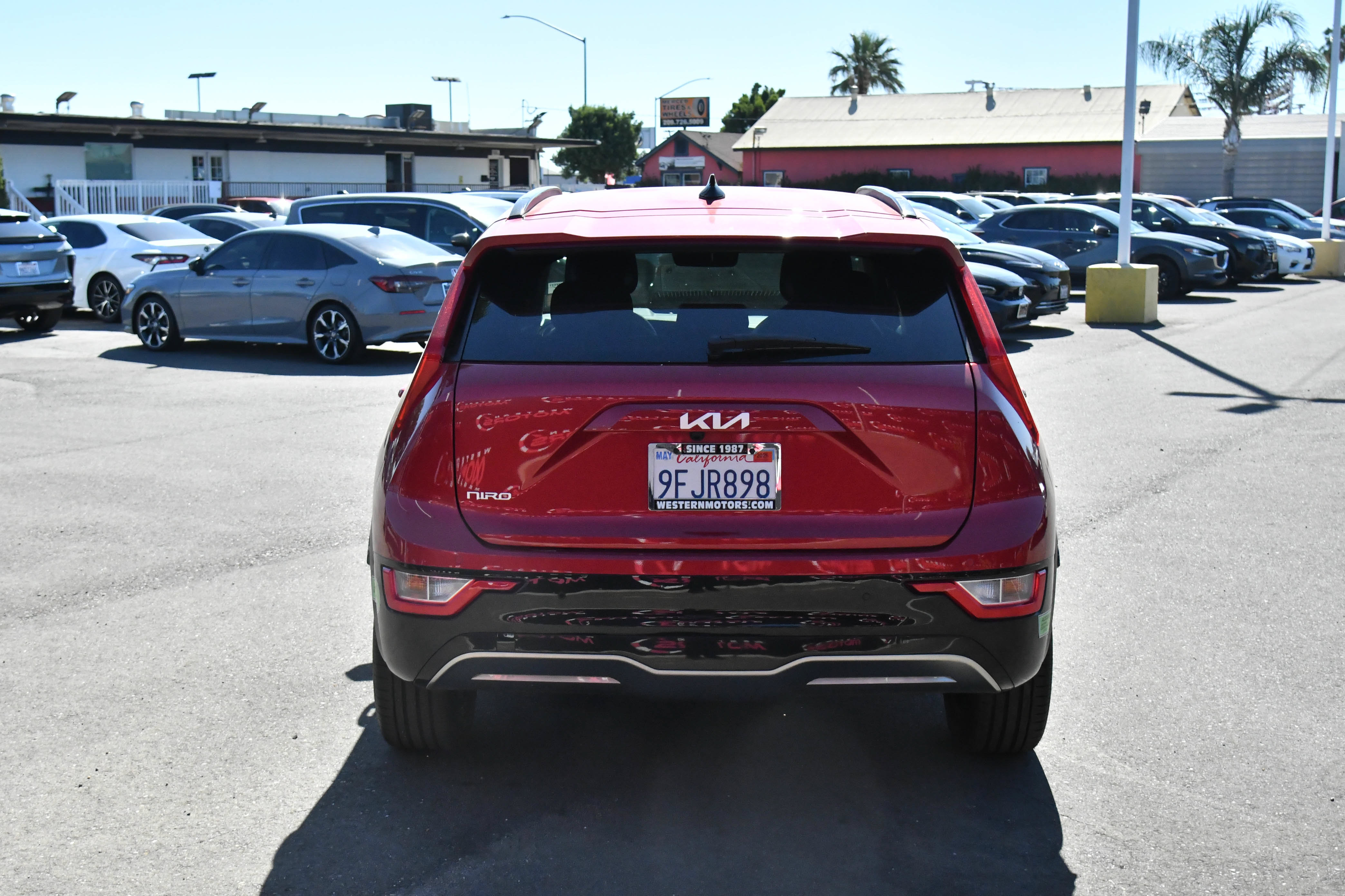 Used 2023 Kia Niro Wind FWD image 7