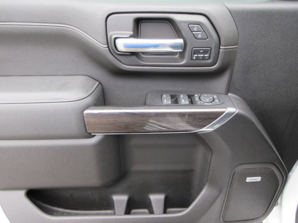 Used 2023 Chevrolet Silverado 3500 LTZ AWD/4WD image 27