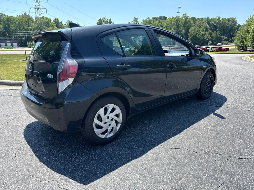 Used 2015 Toyota Prius C One FWD image 5
