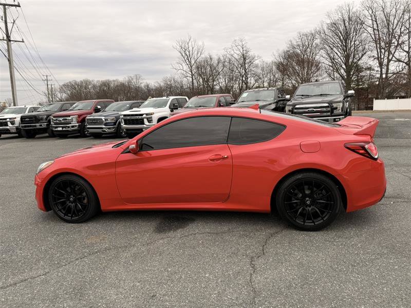 Used 2015 Hyundai Genesis 3.8 image 8