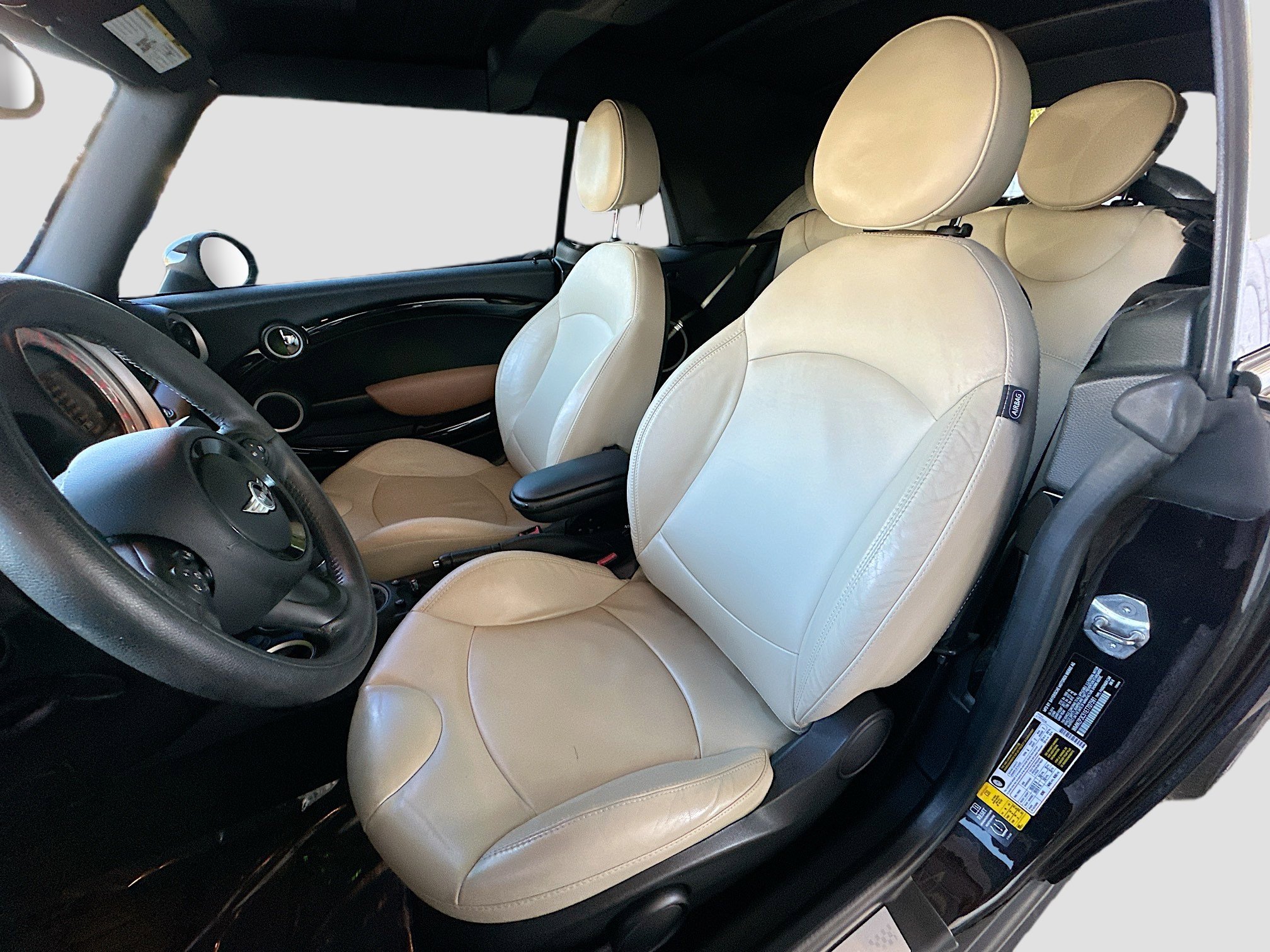 Used 2014 MINI Cooper S image 17