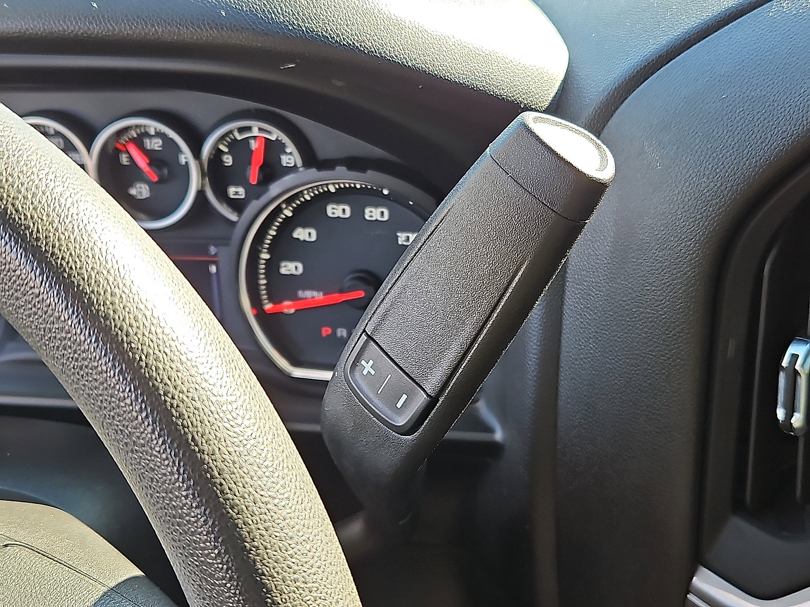 Certified 2022 Chevrolet Silverado 2500 Custom w/ Custom Value Package image 13