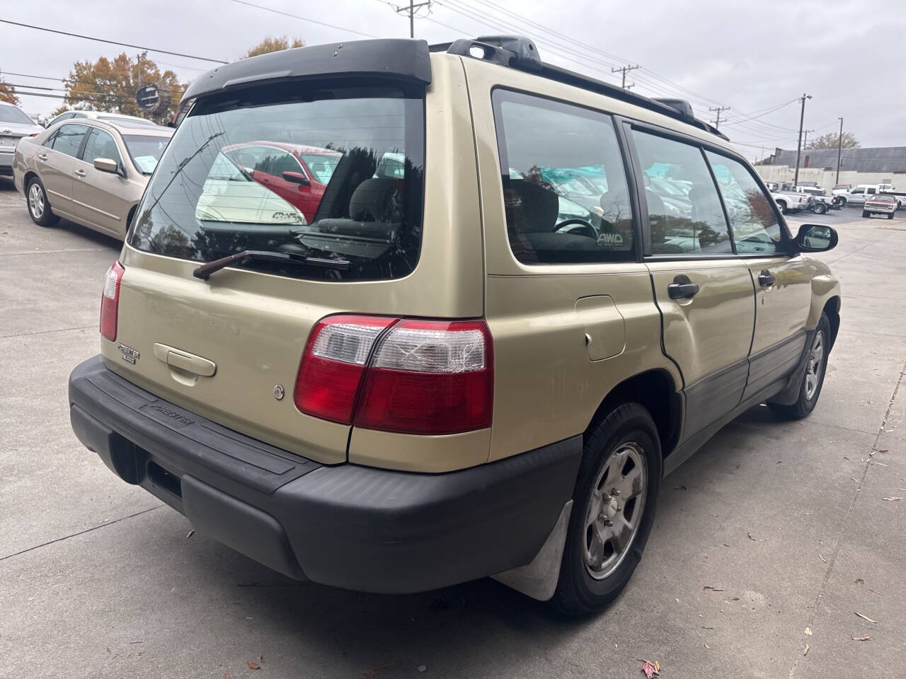 Used 2001 Subaru Forester L AWD/4WD image 7