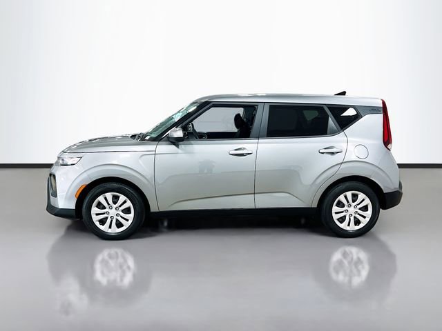 Certified 2022 Kia Soul LX image 4