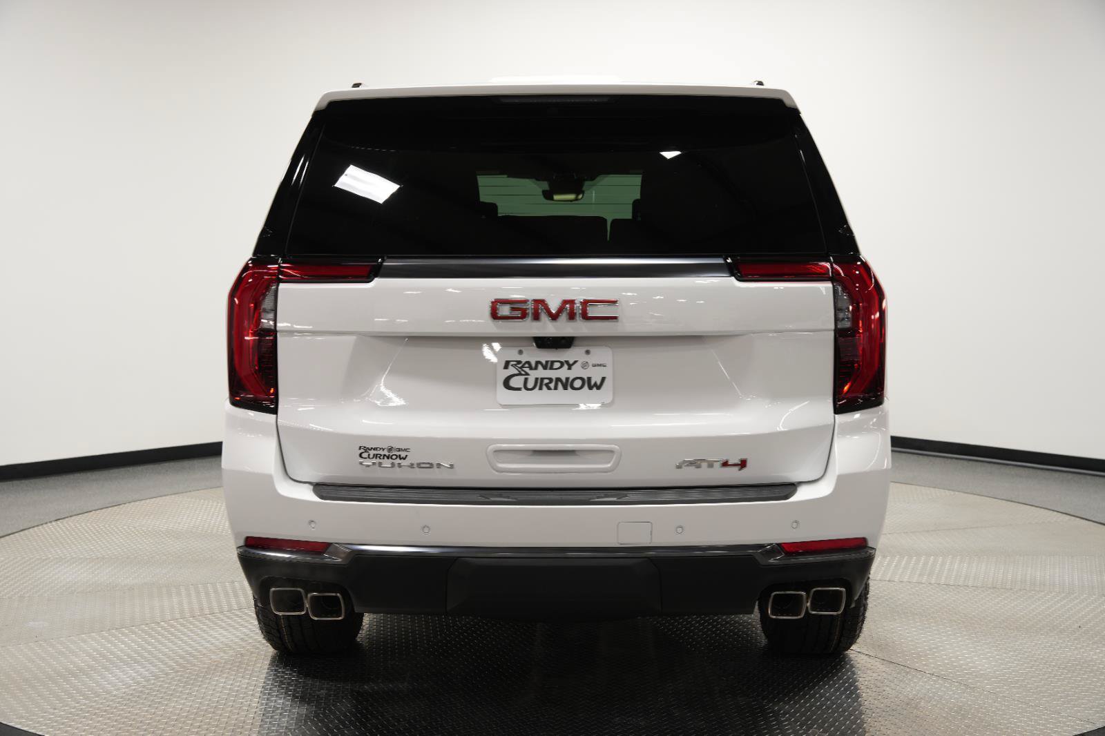 New 2026 GMC Yukon XL AT4 w/ AT4 Premium Plus Package AWD/4WD image 7