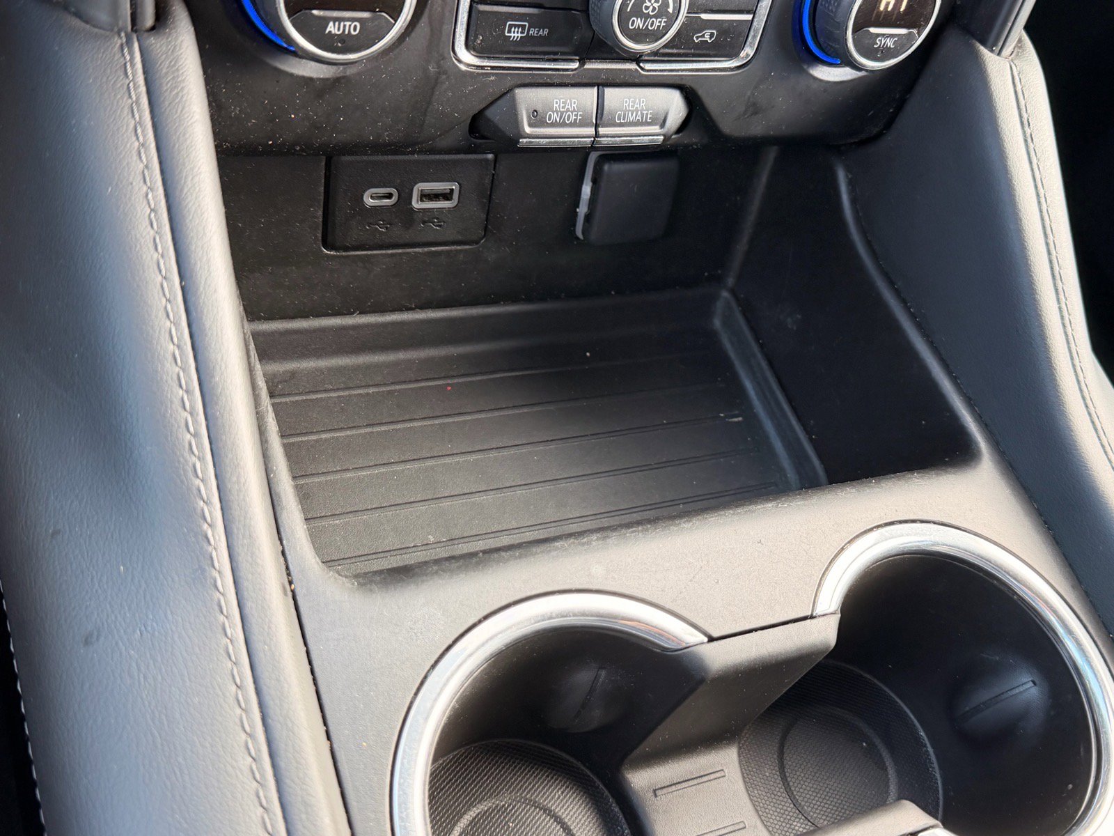 Used 2023 Chevrolet Tahoe LS image 26