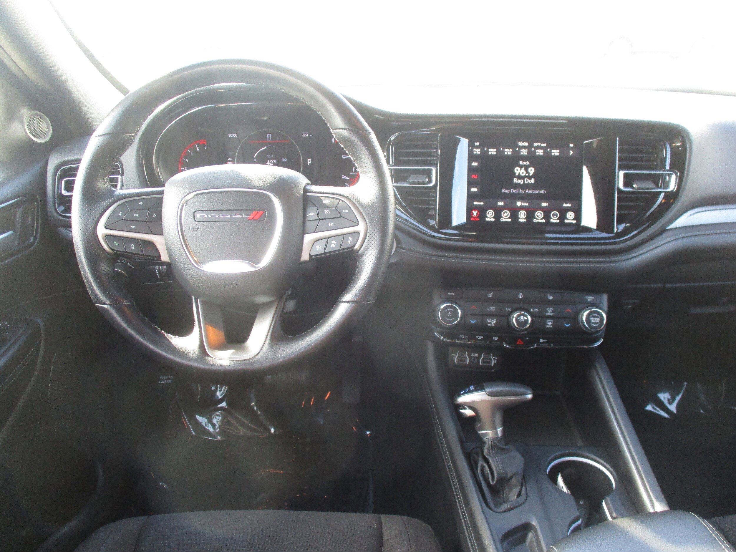 Used 2024 Dodge Durango SXT AWD/4WD image 16
