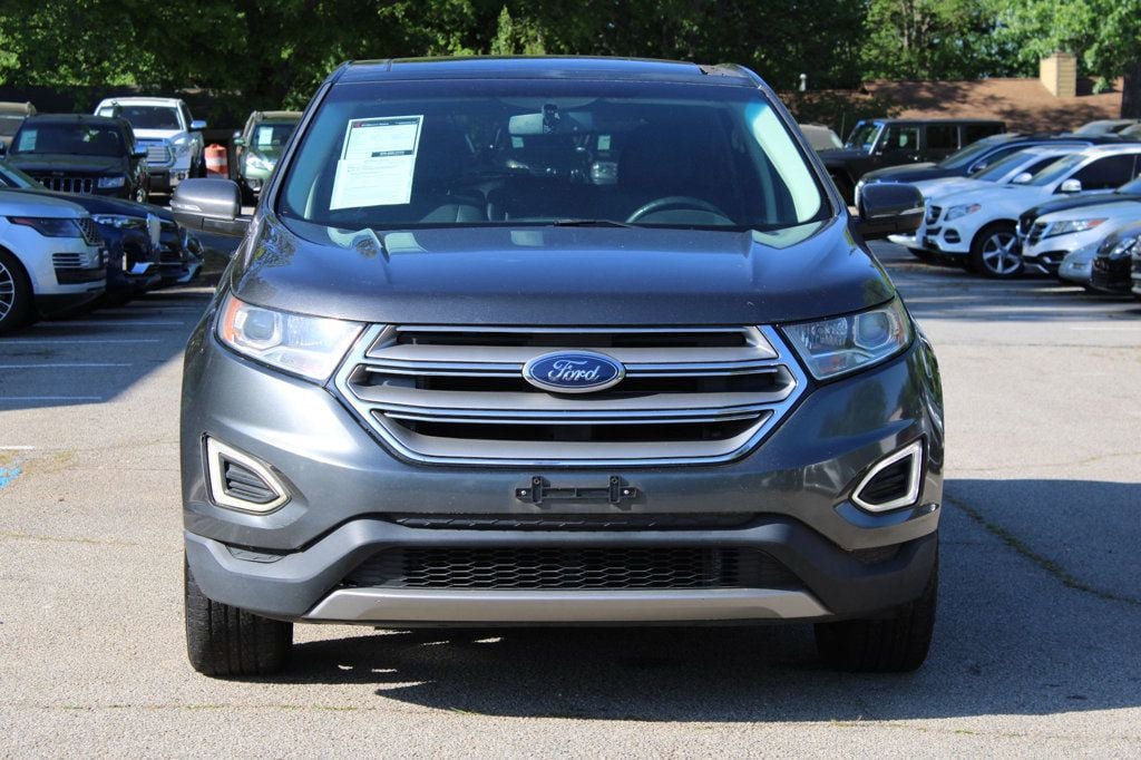 Used 2015 Ford Edge Titanium w/ Equipment Group 301A FWD image 2