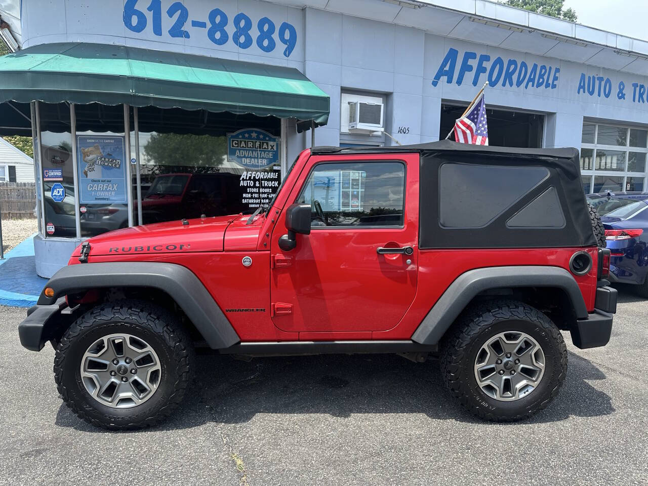Used 2013 Jeep Wrangler Rubicon w/ Connectivity Group AWD/4WD image 7
