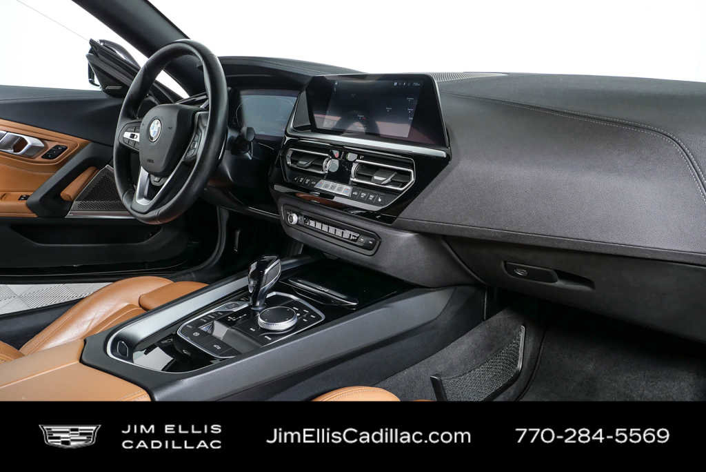 Used 2022 BMW Z4 sDrive30i w/ Premium Package image 16