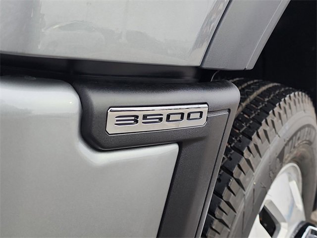 New 2026 GMC Sierra 3500 Denali w/ Denali Reserve Package image 12