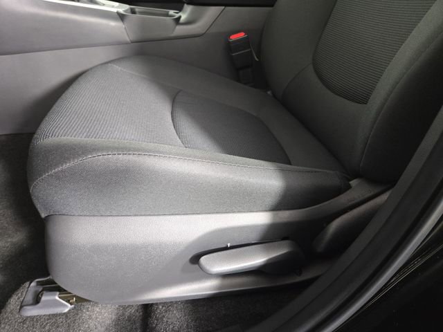 New 2025 Toyota RAV4 LE image 30