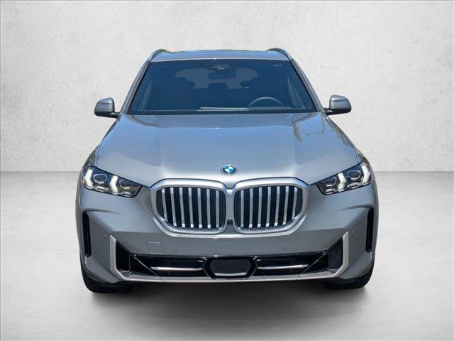 Used 2026 BMW X5 xDrive40i image 2