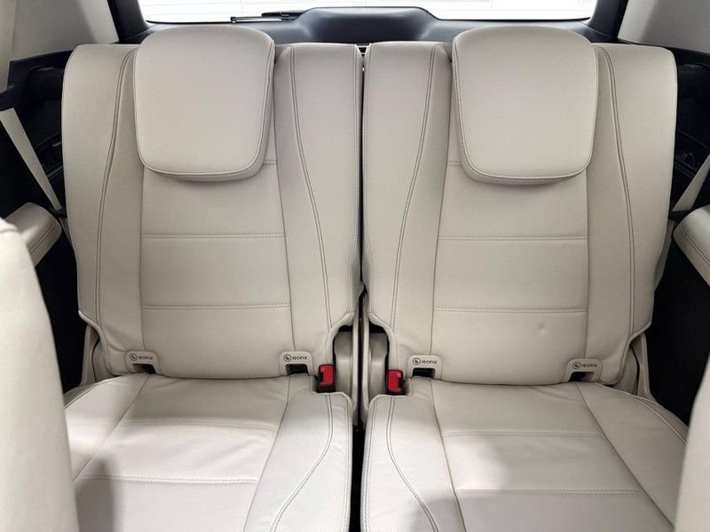 Certified 2024 Mercedes-Benz GLS 450 4MATIC image 9