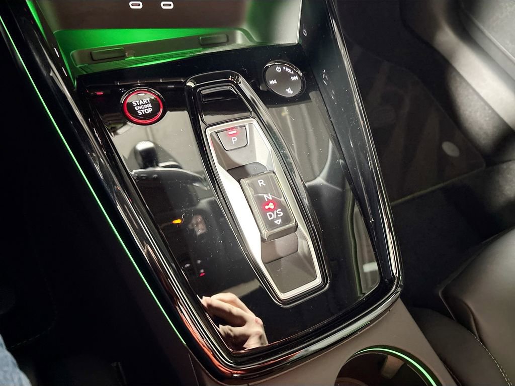 Used 2025 Audi RS 3 w/ Dynamic Plus Package image 19