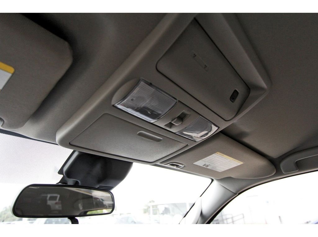New 2026 Nissan Frontier SV w/ SV Convenience Package RWD image 16