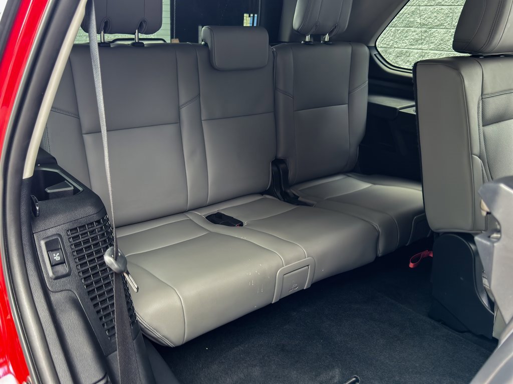 Used 2023 Toyota Sequoia Limited image 27