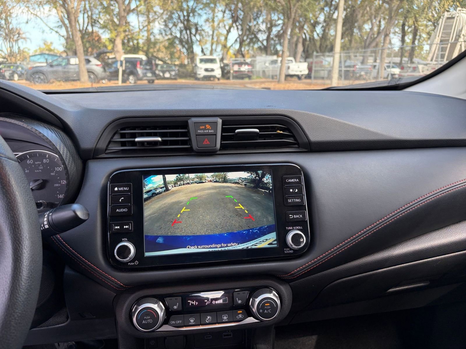 Used 2024 Nissan Versa SR image 21