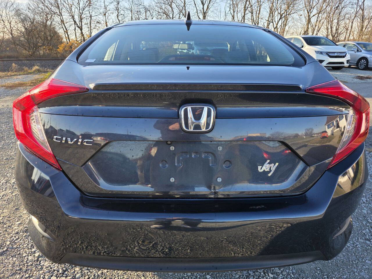 Used 2017 Honda Civic EX-L image 6