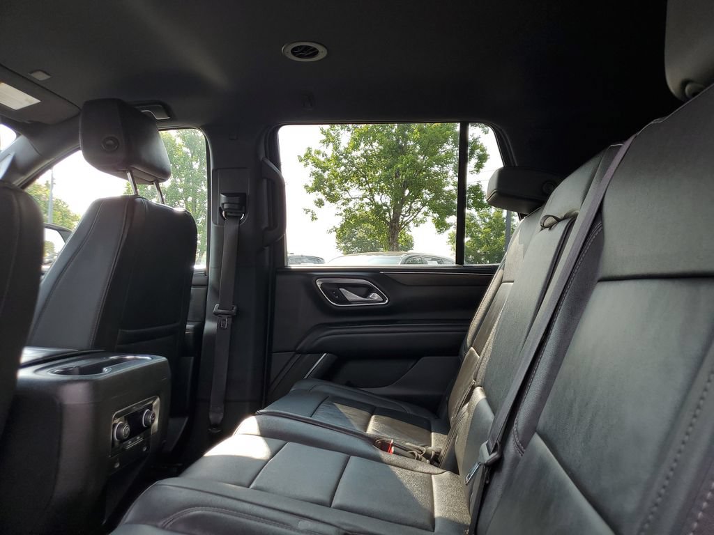 Used 2024 Chevrolet Tahoe LT RWD image 10