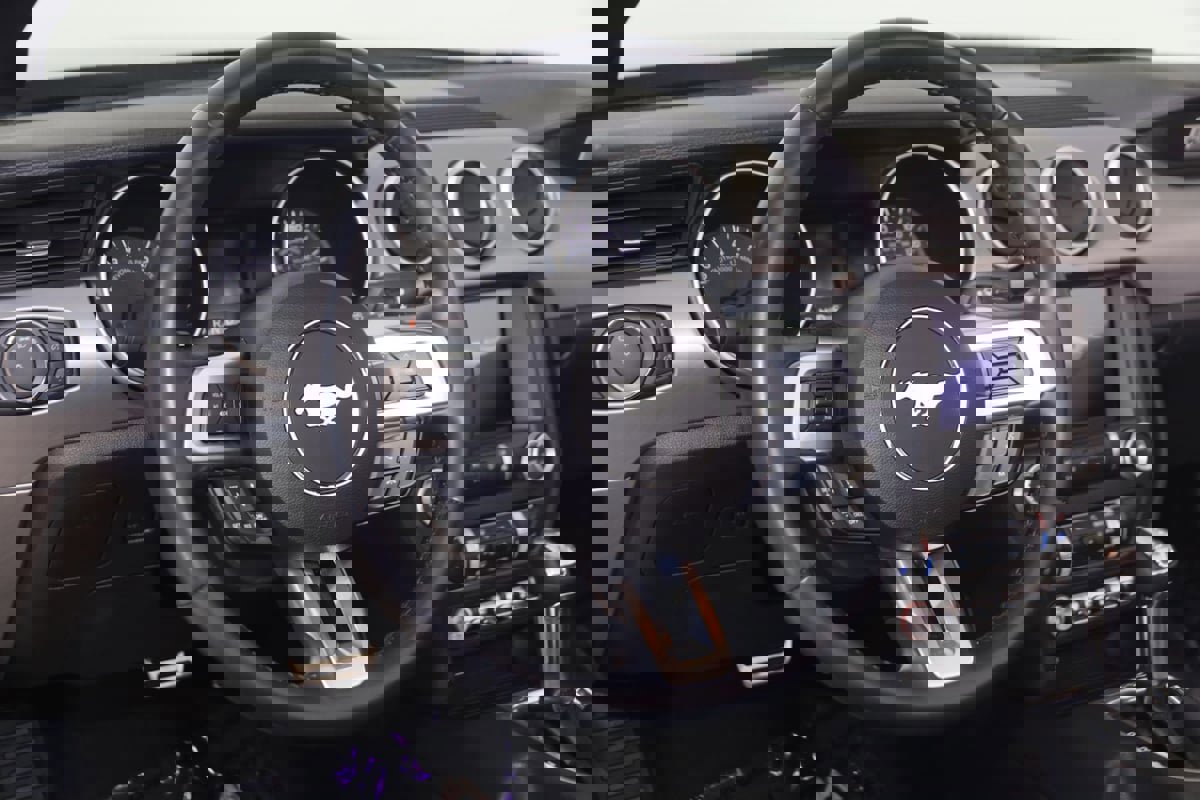 Used 2021 Ford Mustang GT Premium w/ Ford Safe & Smart Package RWD image 6