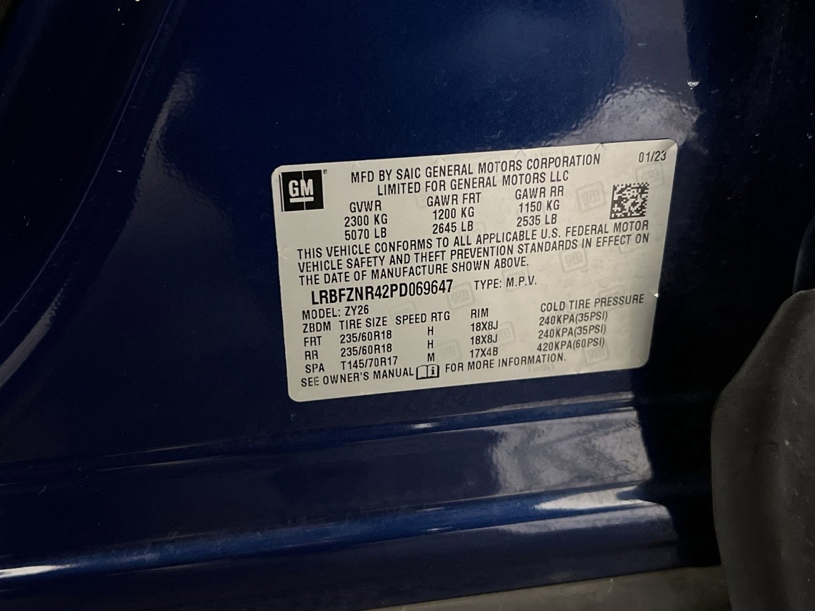 Used 2023 Buick Envision Essence image 35