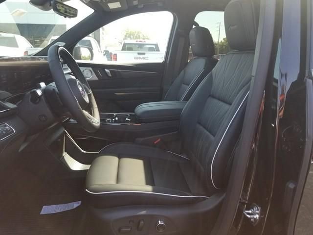 New 2026 Buick Enclave Avenir w/ Super Cruise Package image 8