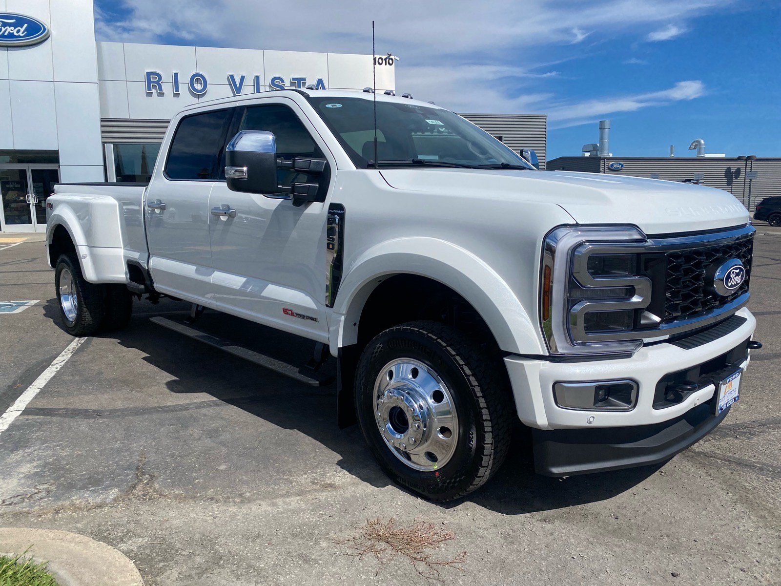 New 2027 Ford F450 Platinum w/ Platinum Plus Package AWD/4WD image 13