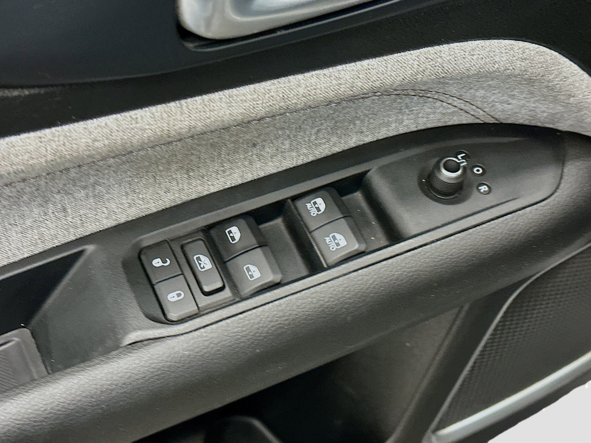 Used 2022 Jeep Compass Latitude image 15