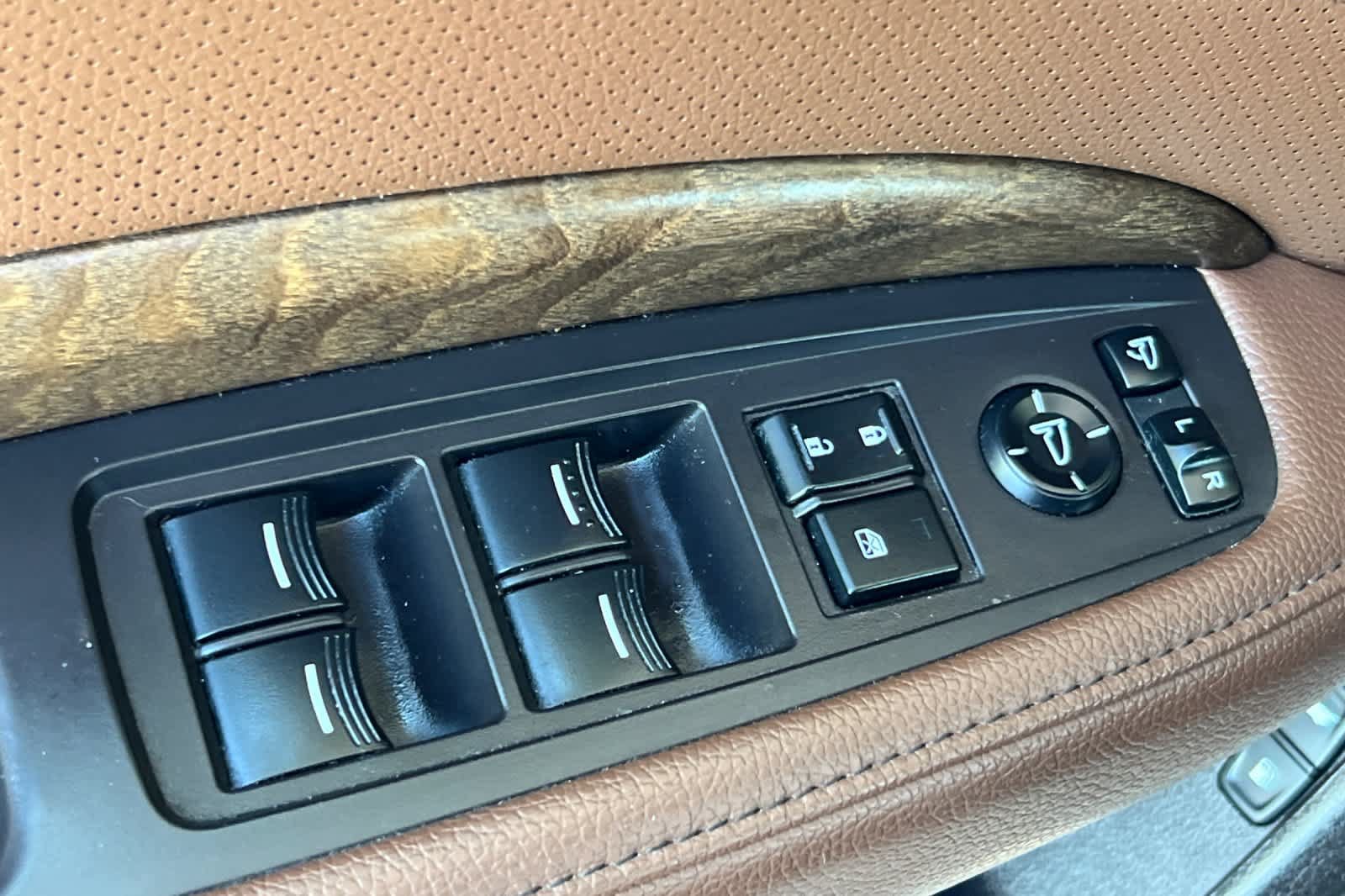 Used 2019 Acura MDX w/ Technology Package AWD/4WD image 13